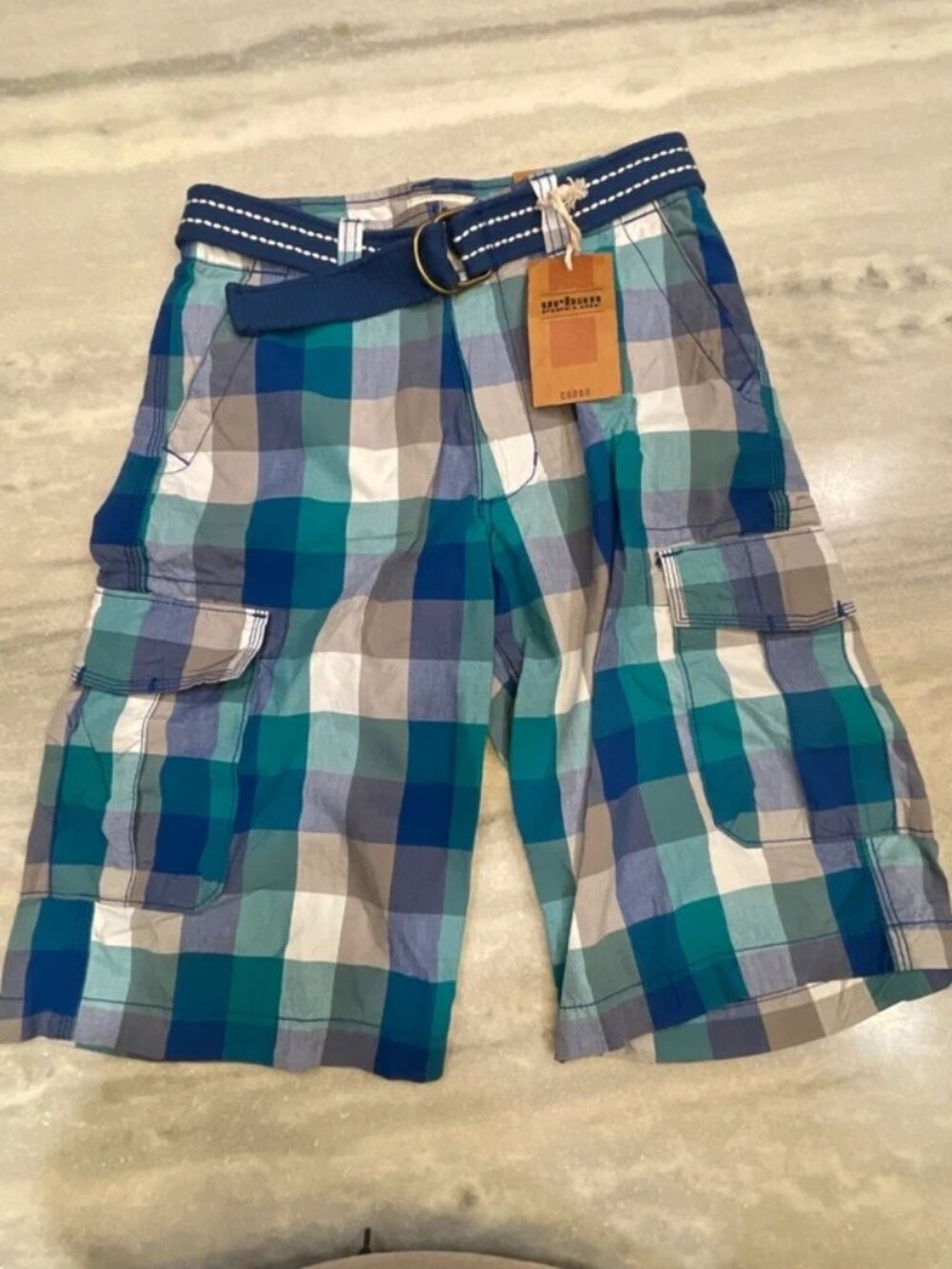 Urban Pipeline Boys Plaid Cargo Shorts 14 NWT